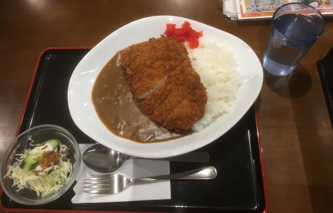 石和健康ランドのカツカレー