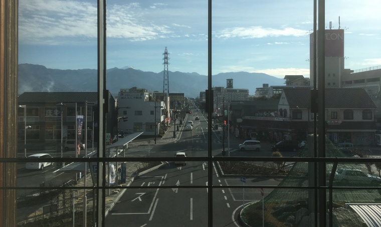 石和温泉駅の景色